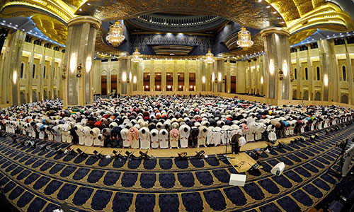 Muslims perform Qiyam prayers nationwide