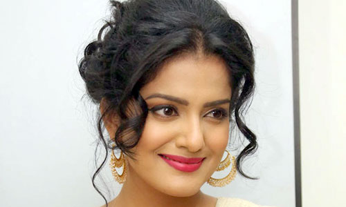 Playing ghost most exciting role for Vishakha Singh