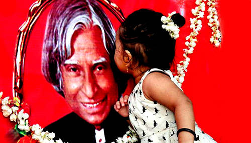 A Small Tribute To An Immortal Leader  -  Dr.Apj Kalam