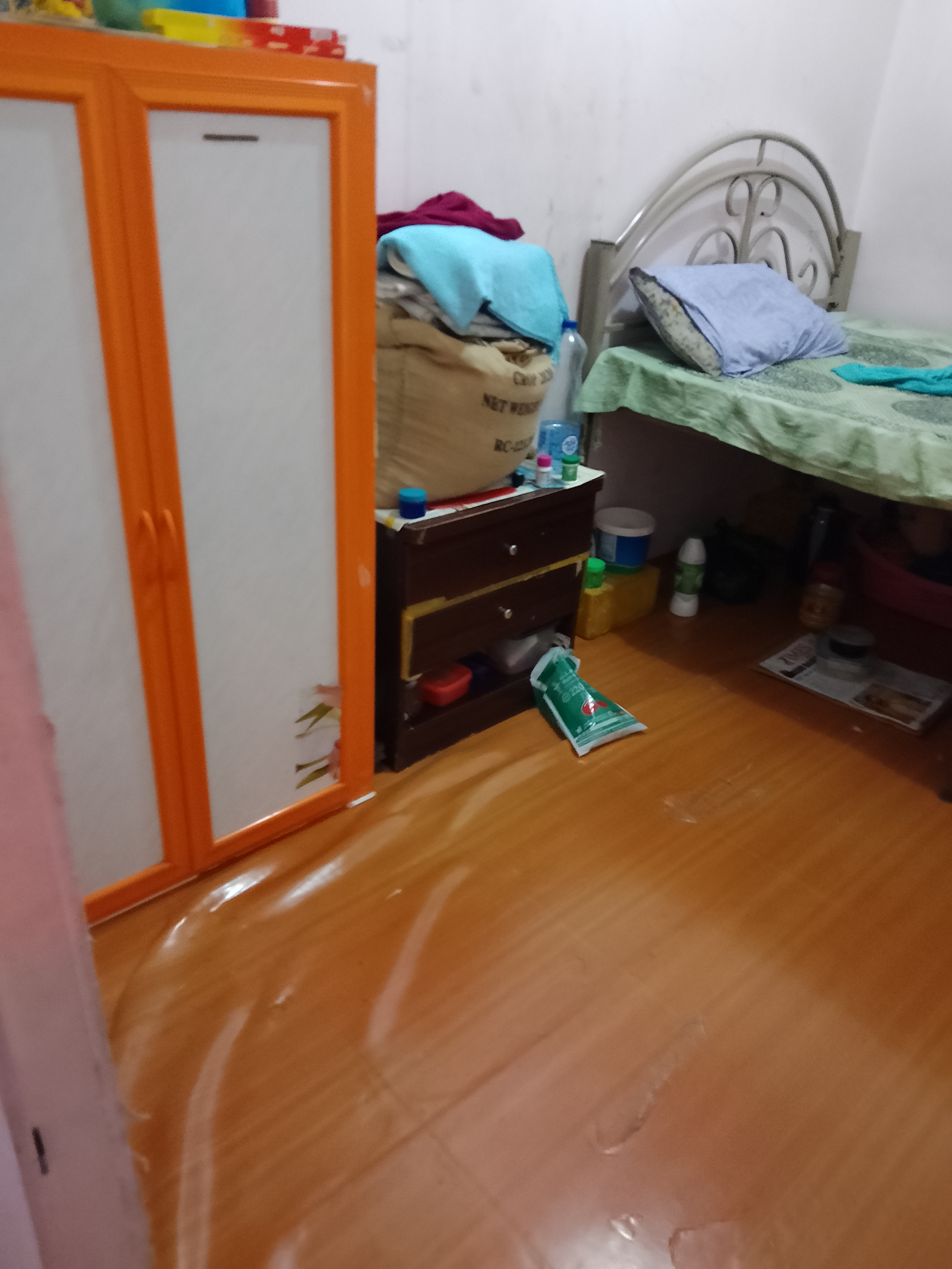 Kuwait buy & sell Classifieds Partition room..