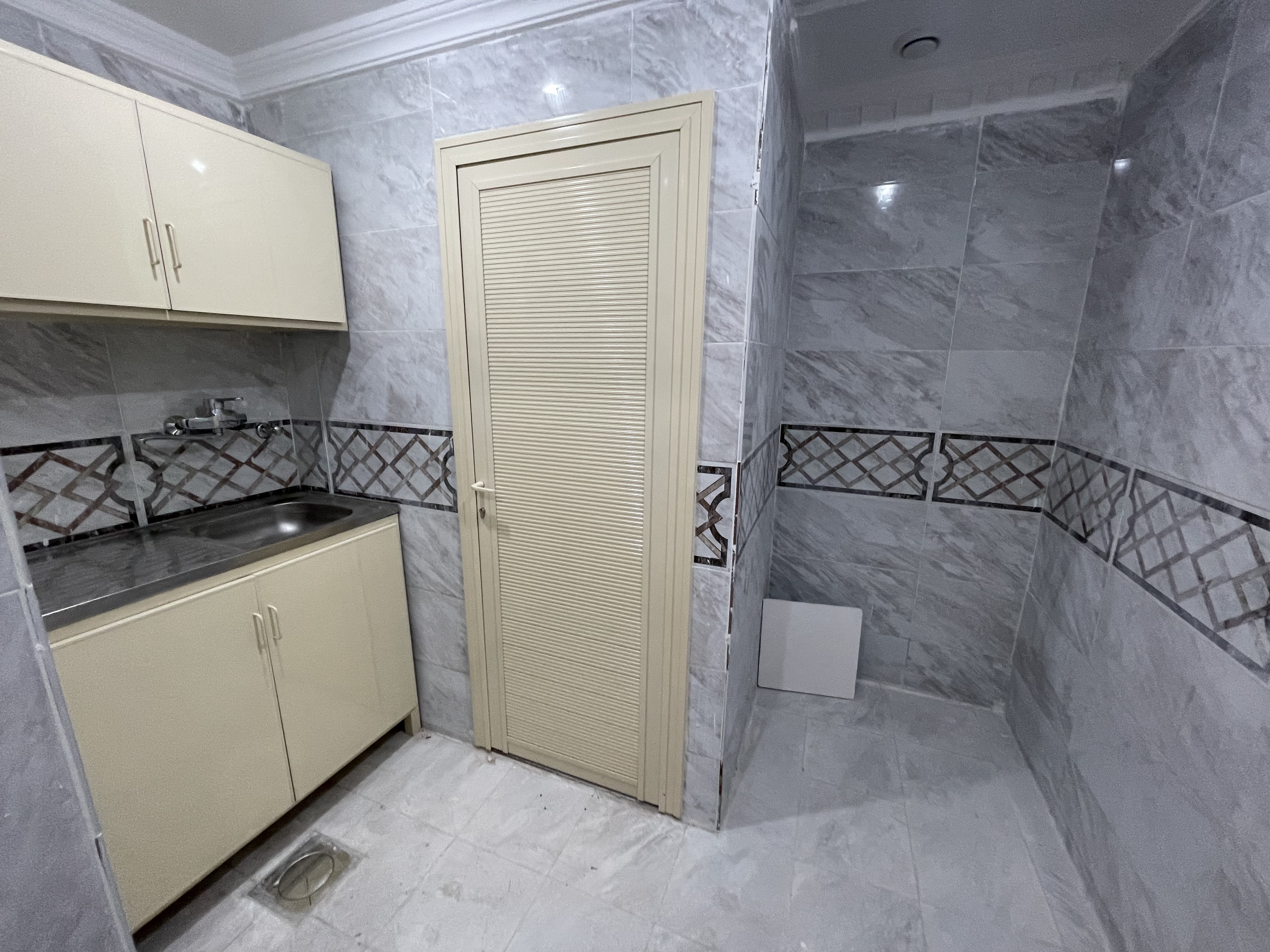 4Rent new Rooms / studios in Mangaf block 4