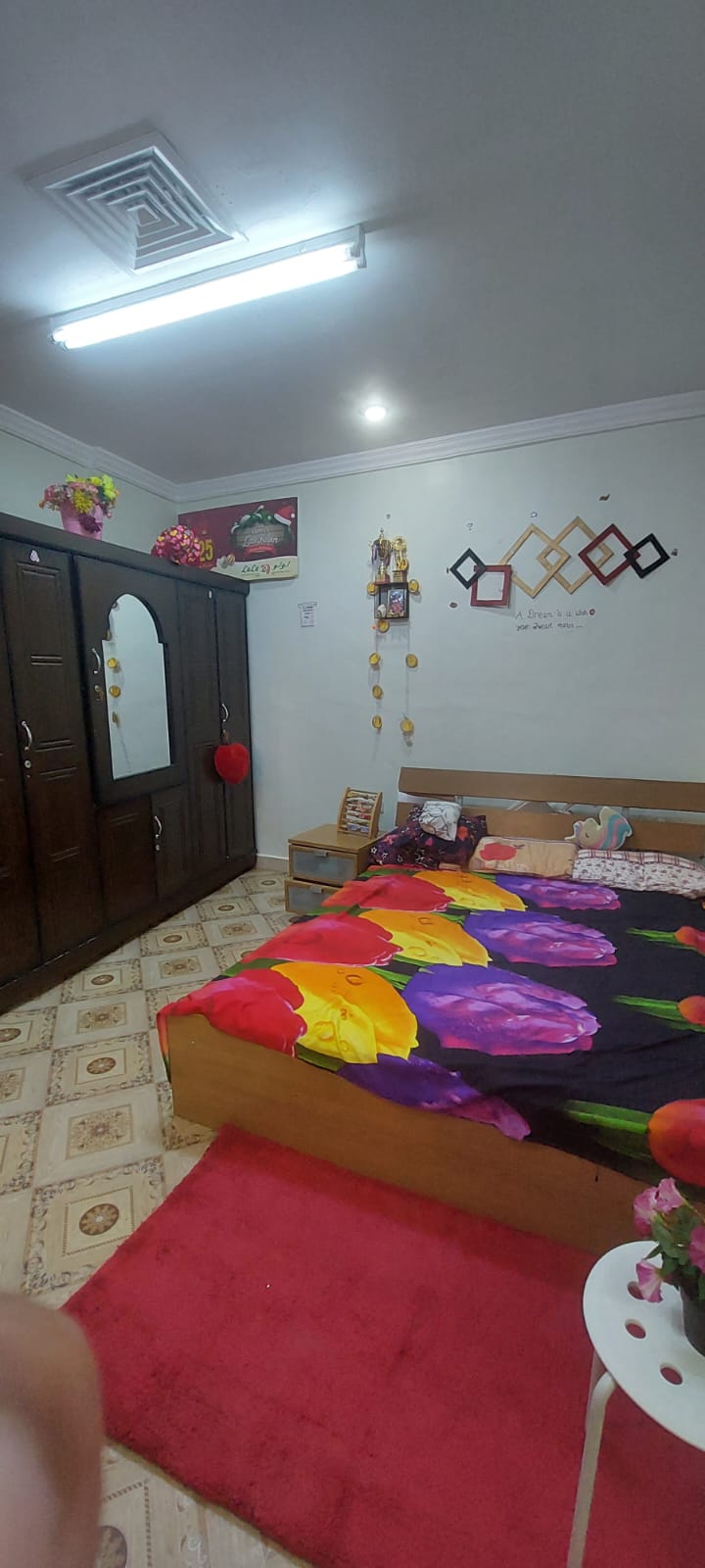 2BHK well maintained Flat Available for Rentor Rent