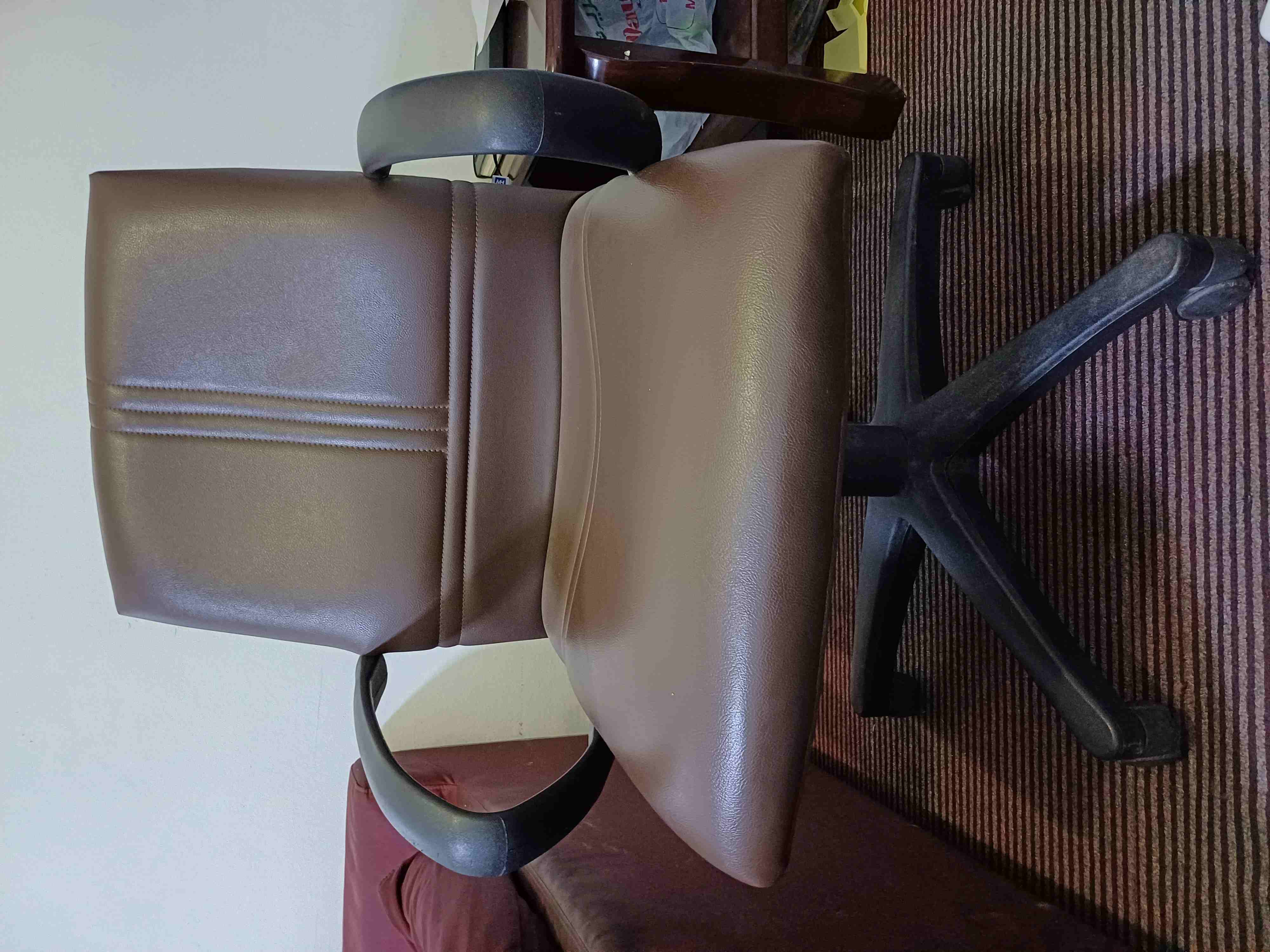 OFFICE CHAIR MEDIUM BACK, 360 degree rotate swivel chair