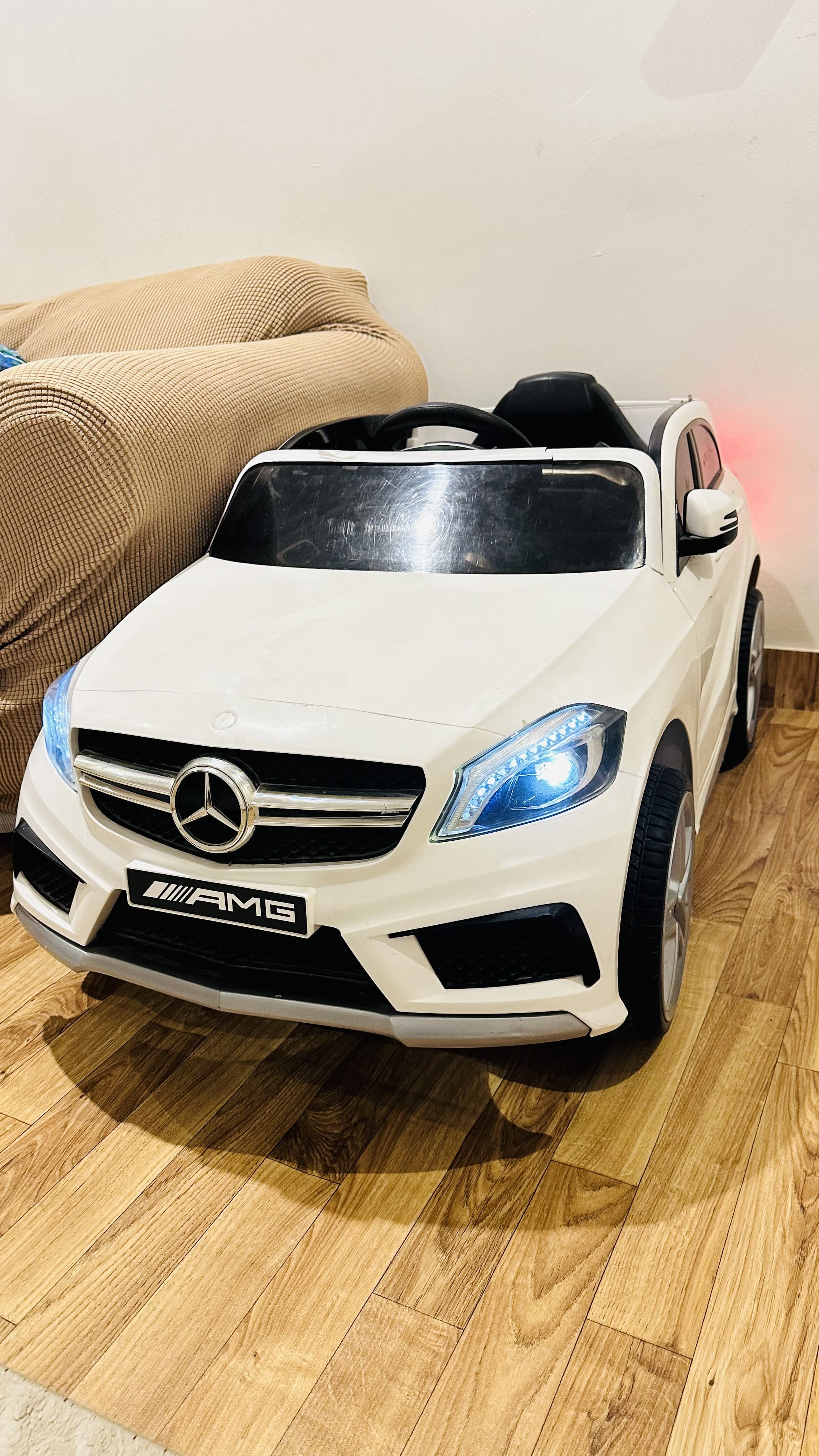 Mercedes Kids Car (Rechargeable)