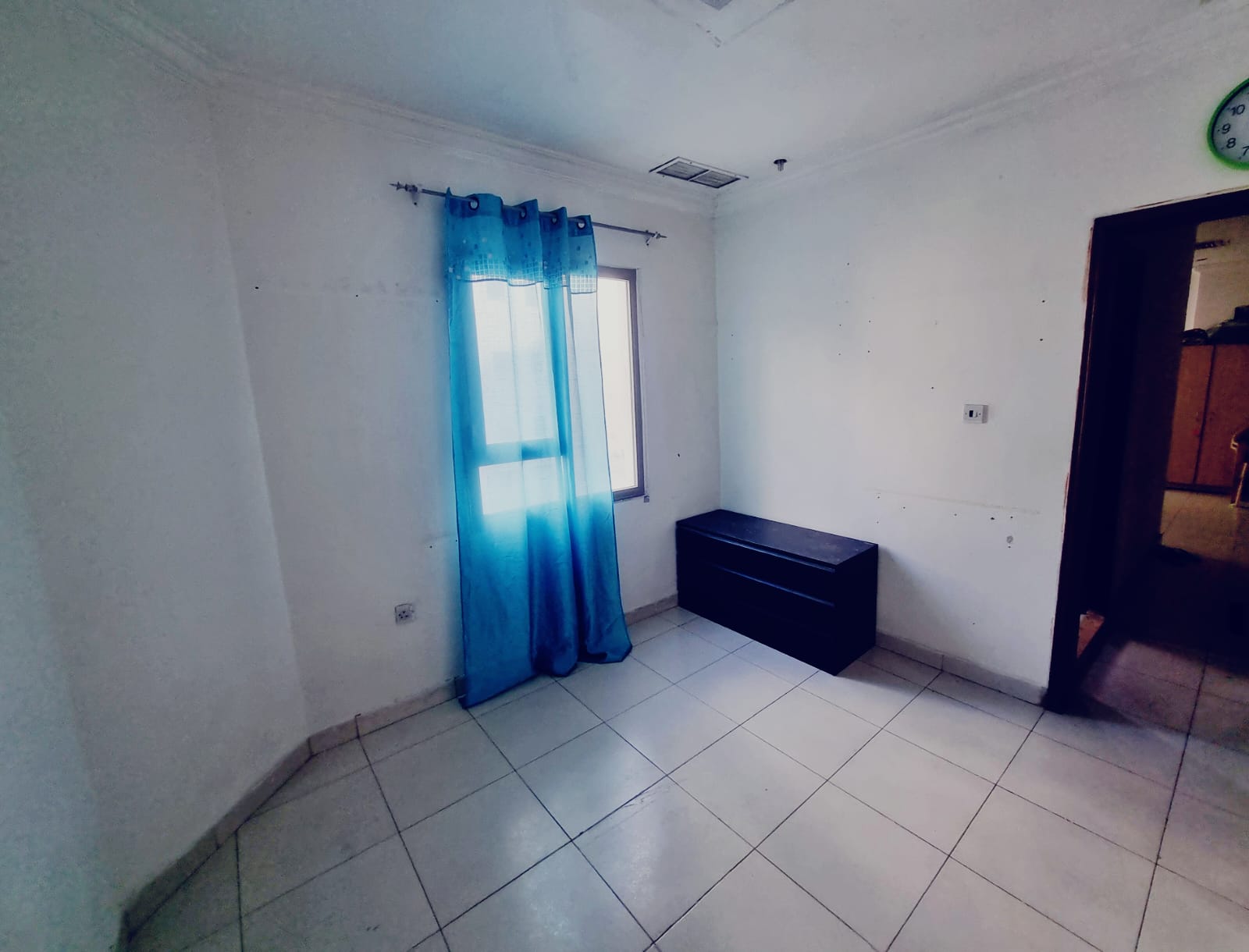 Room For Rent in Salmiya Block 10- Near Garden- 