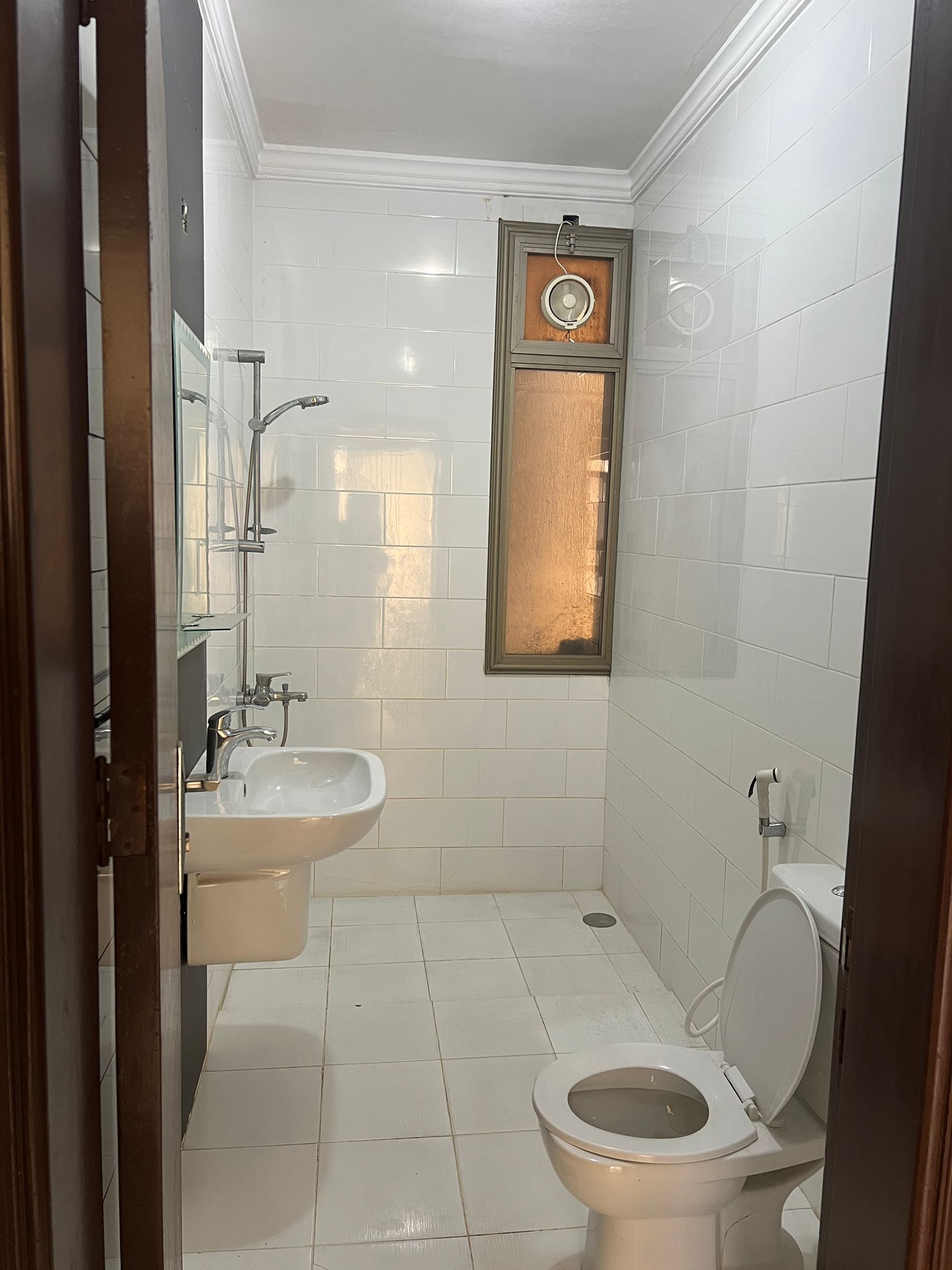 2 bhk flat for rent in Mangfa