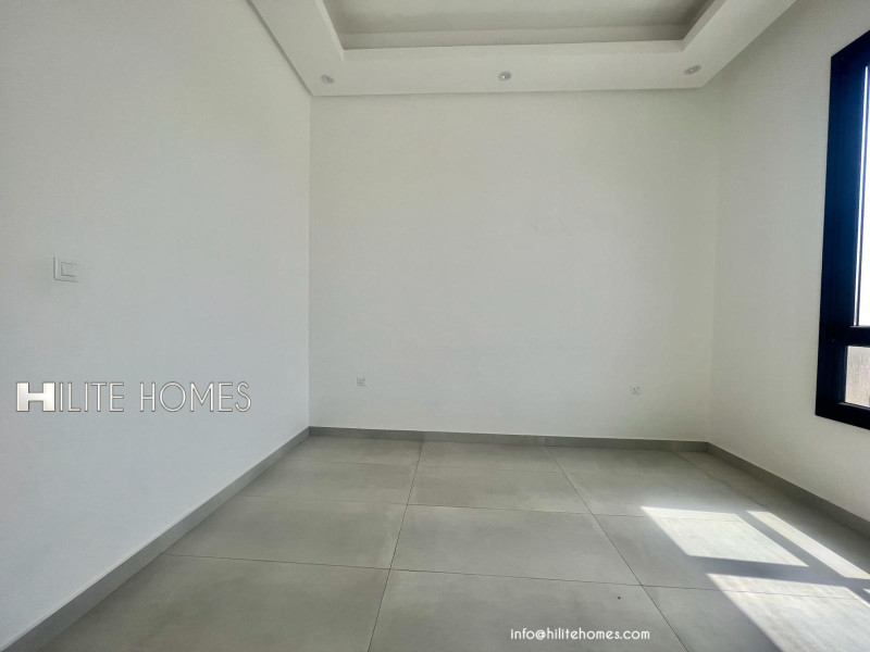 Five-Bedroom Apartment with Balcony for Rent in Rumaithiya