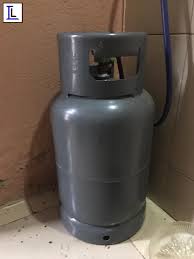 GAS cylinders 