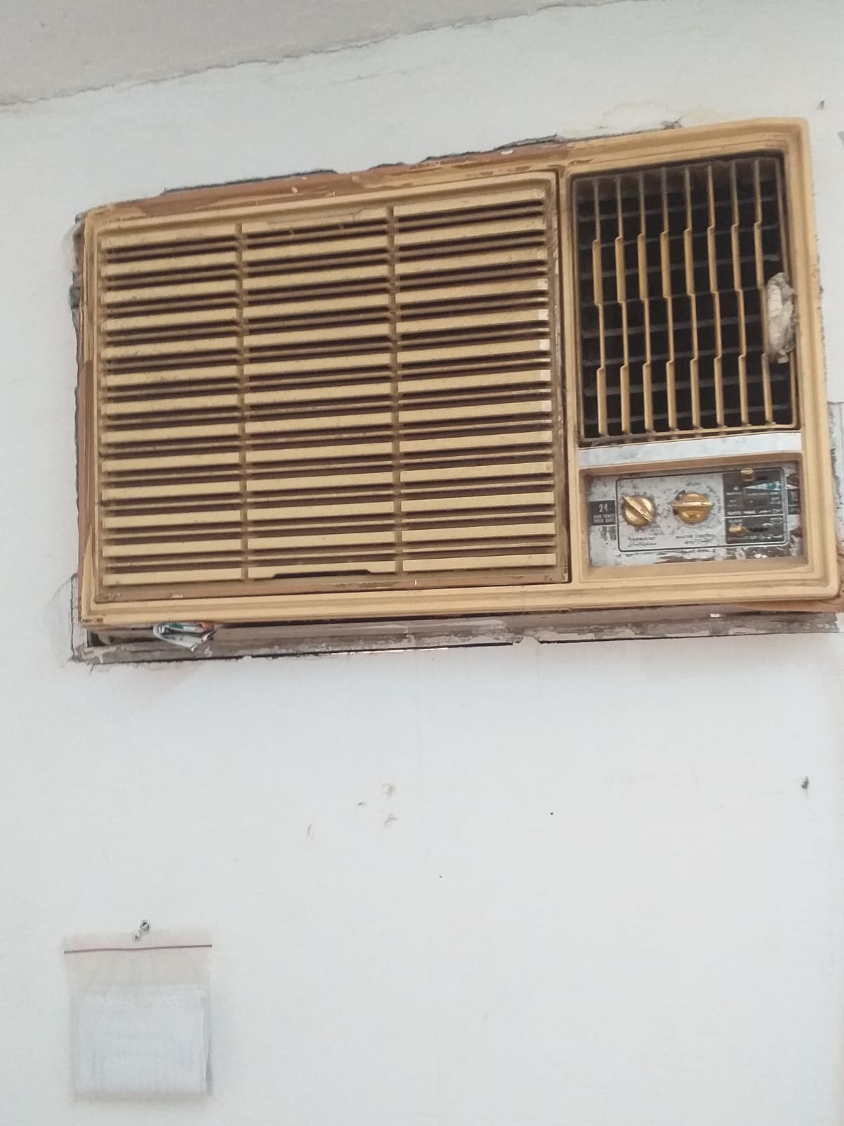 General widow air conditioner 