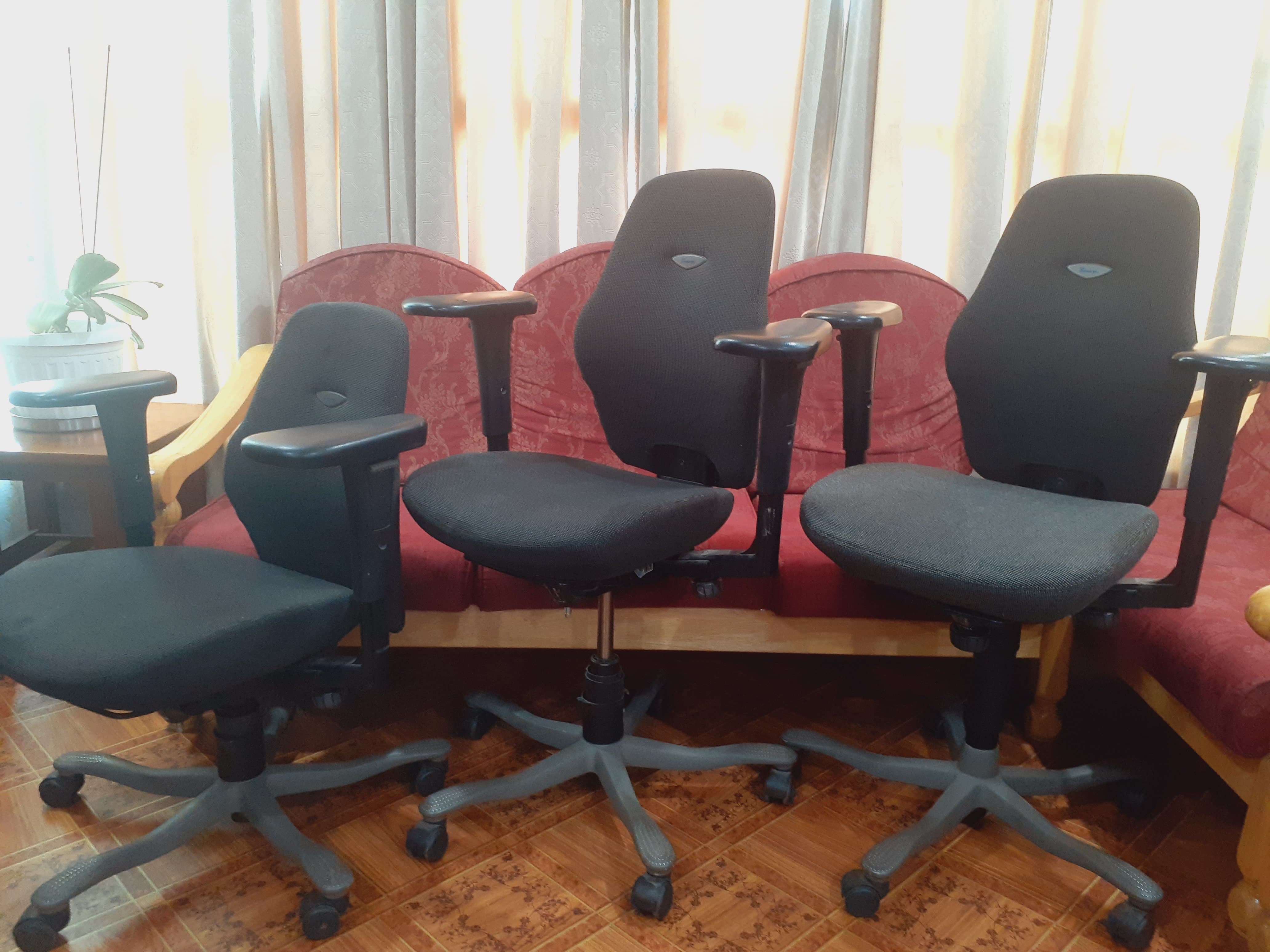 Office furniture & New Computers for sale