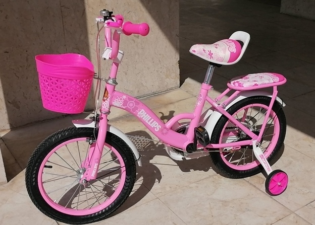 Brand new Baby cycle and other items for sale 