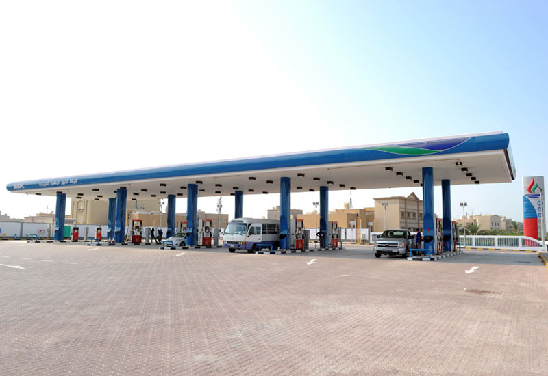 Kuwait vehicles consume 13 million liters of gasoline  per day