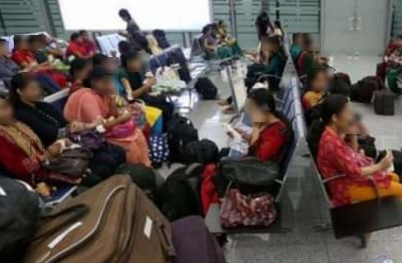 19 Indians arrived directly to Kuwait sent back from the airport after spending a day inside the airport