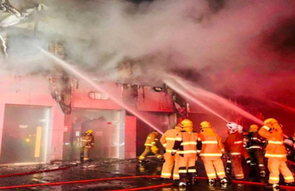 Seven fire fighting team control the fire at Sanitary Showrooms in Shuwaikh