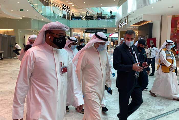 Municipality Director-General inspects Al Kout Mall