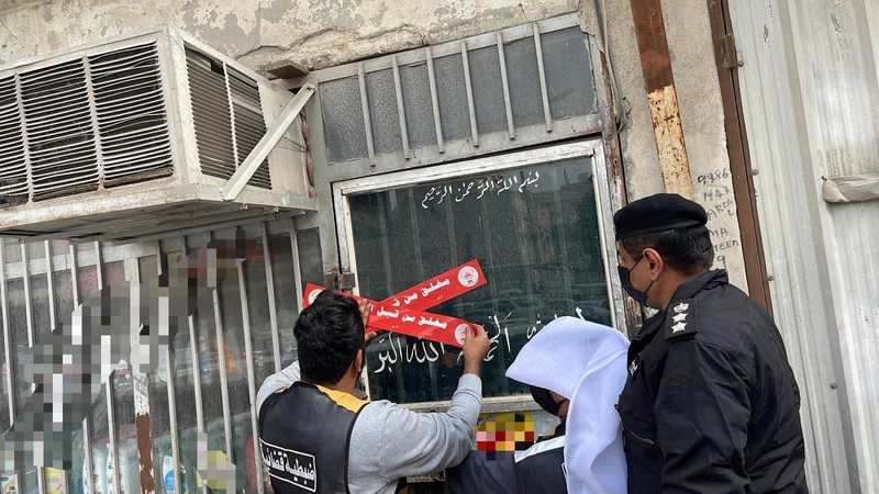 3 unlicensed workshops closed at Jleeb Al-Shuyoukh