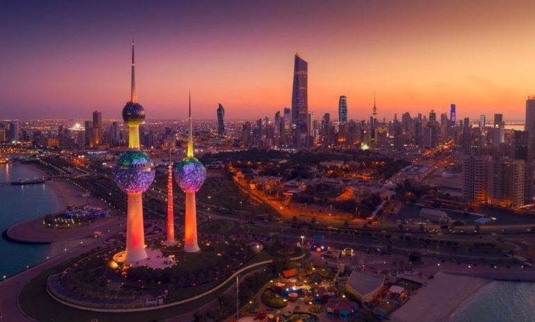 Omicron: Kuwait restricts visit visas