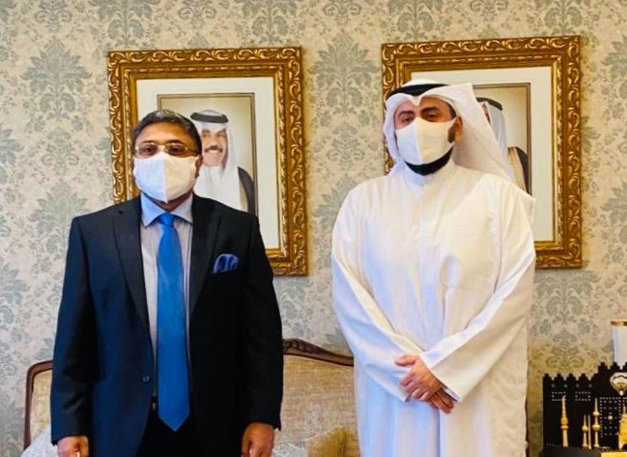 Indian Ambassador held discussion with Kuwait Health Minister