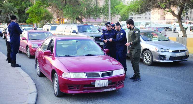 1,940 traffic violations within three hours on Monday evening