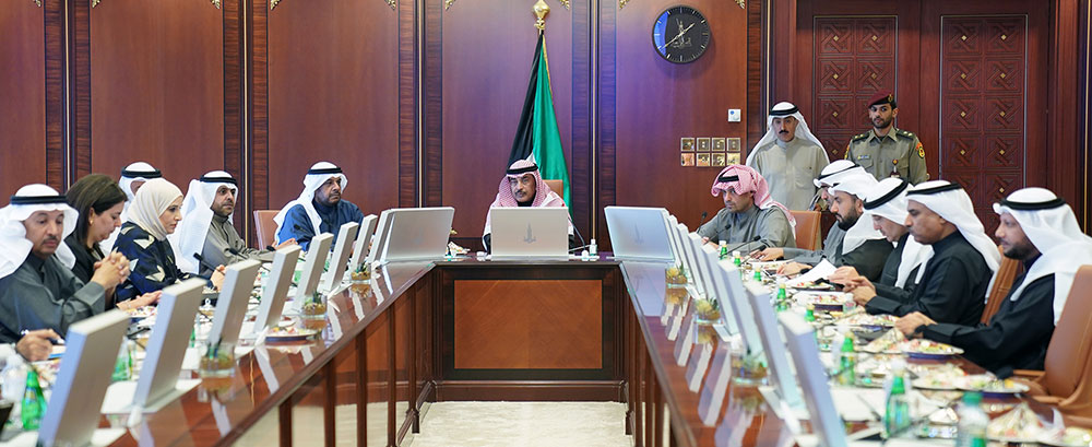 Kuwaiti Cabinet urge citizens and expats to avoid gatherings;  Decisions taken to face  coronavirus