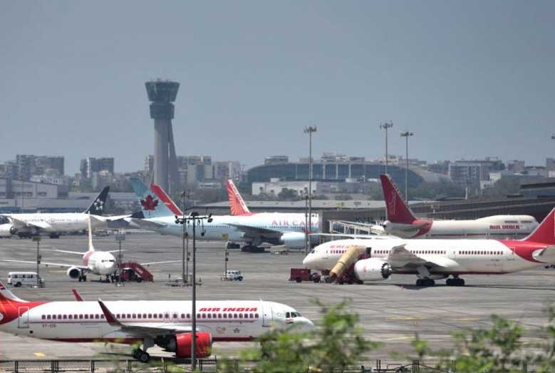 India extends ban on international flights till August 31