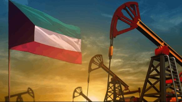 Oil sector companies paid salaries worth 1.2 million Dinar to expatriate employees stuck outside Kuwait