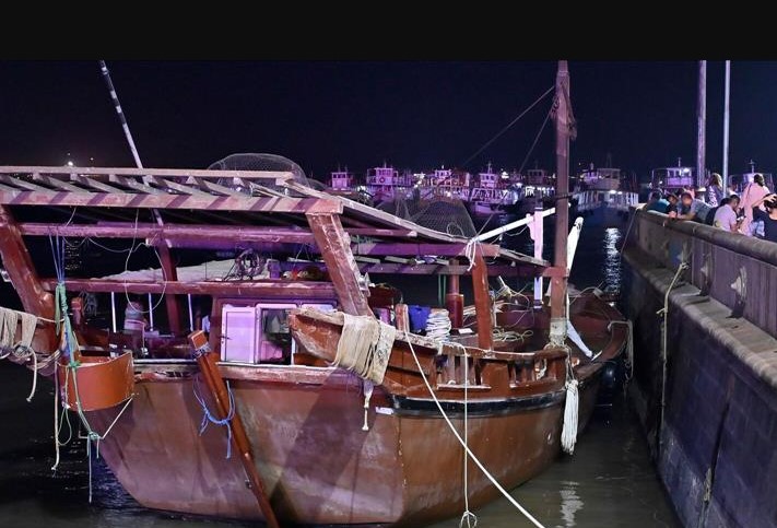 Suspicious boat from Kuwait found near Mumbai coast, police launch probe