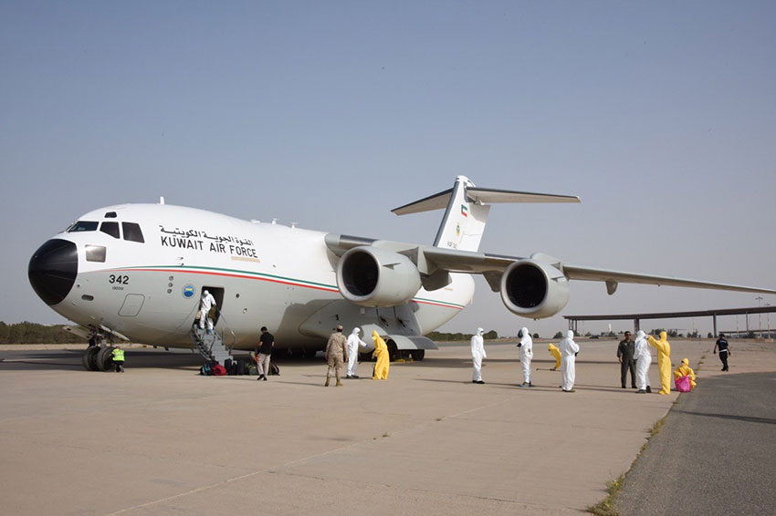 Kuwait army plane loaded with medical supplies arrived  from China