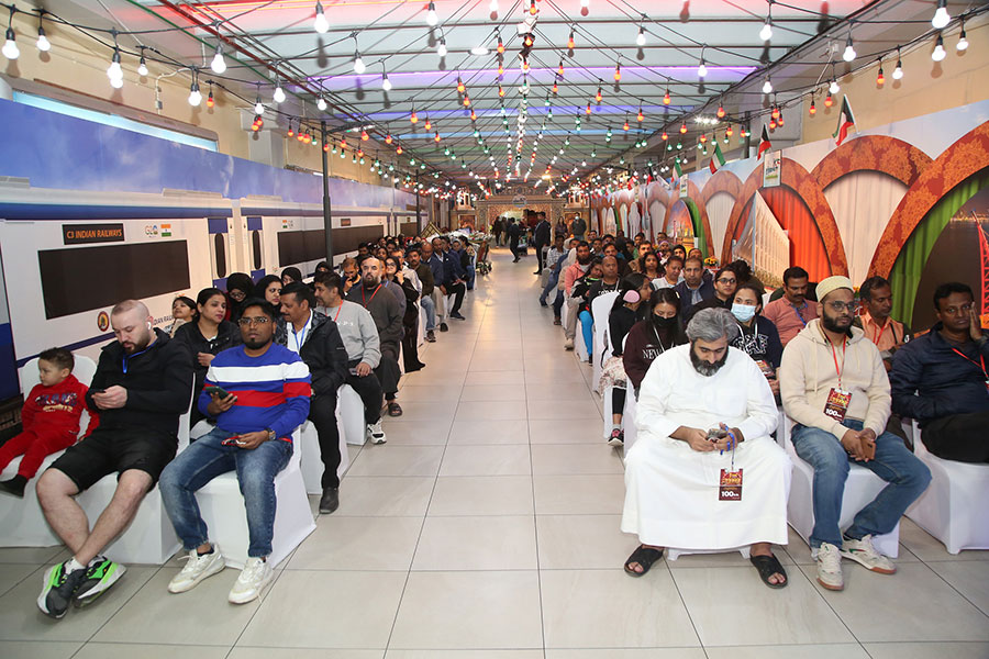LuLu Hypermarket awards prizes to winners of grand promotion
